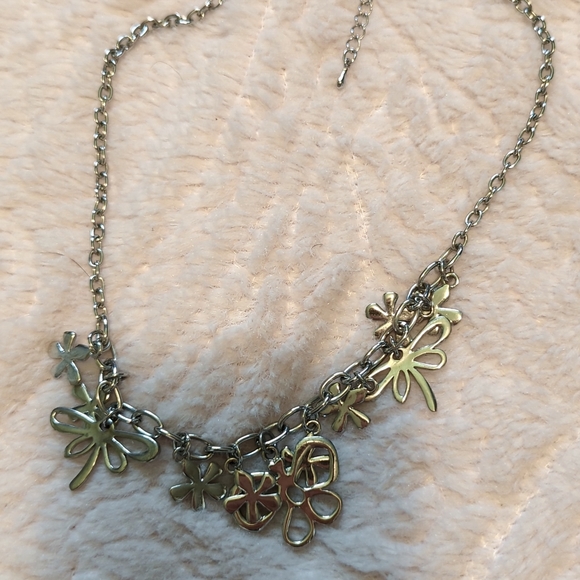 Cookie Lee Silver Necklace and Bracelet Set - Picture 2 of 5